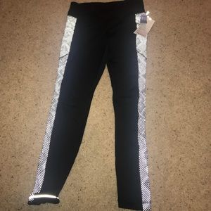 Lululemon kill the lights reflective tight (NWT) 8